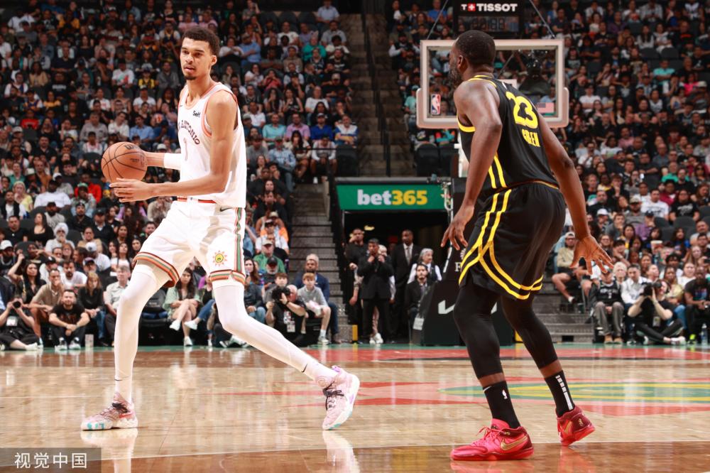 队攻坚战中 队攻坚战中