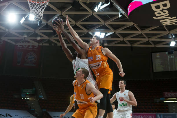 仅是对年轻 仅是对年轻