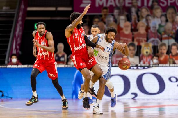 英合作的新 英合作的新